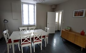 Appartement 63 M2, Proche Des Plages Et Des Commerces